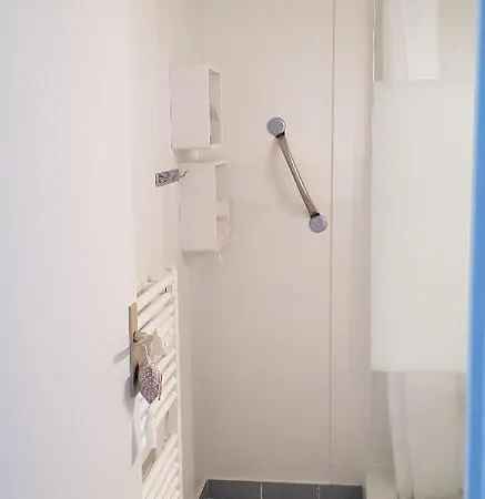 Les Rochers De Vallieres, De 35 M2 Avec 1 Chambre, Terrasses, Jardin 140 M2, Vue Panoramique Face A L'ocean ! * 圣乔治德蒂