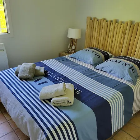 Les Rochers De Vallieres, De 35 M2 Avec 1 Chambre, Terrasses, Jardin 140 M2, Vue Panoramique Face A L'ocean ! 圣乔治德蒂